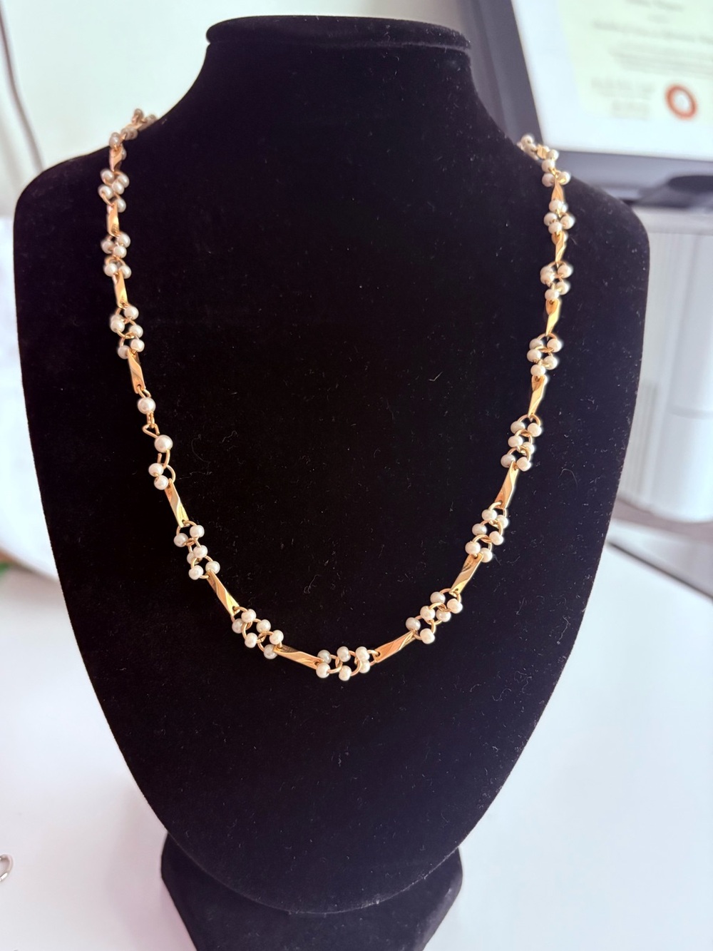Vintage Gold Tone Bar Link and Pearl Necklace